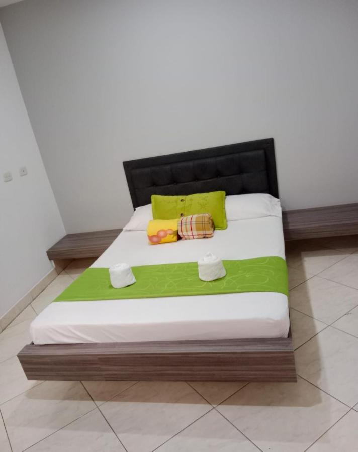 Hotel El Deportista Medellín Dış mekan fotoğraf