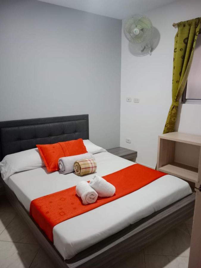 Hotel El Deportista Medellín Dış mekan fotoğraf