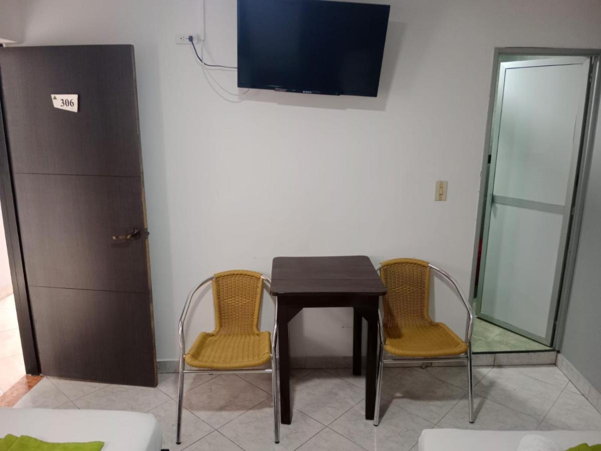 Hotel El Deportista Medellín Dış mekan fotoğraf