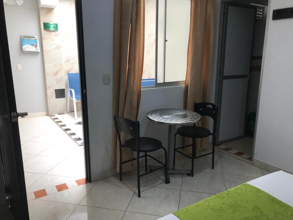 Hotel El Deportista Medellín Dış mekan fotoğraf