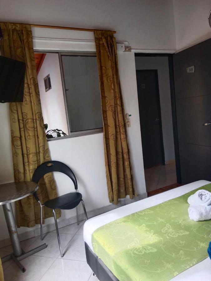 Hotel El Deportista Medellín Dış mekan fotoğraf