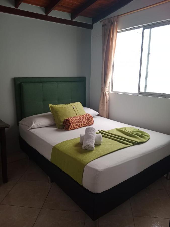 Hotel El Deportista Medellín Dış mekan fotoğraf