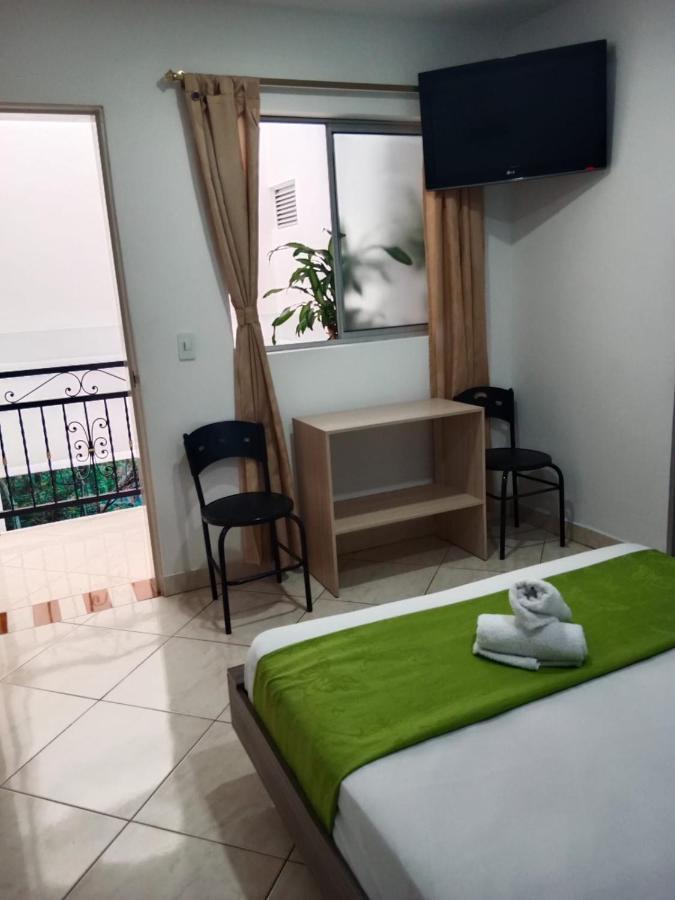 Hotel El Deportista Medellín Dış mekan fotoğraf