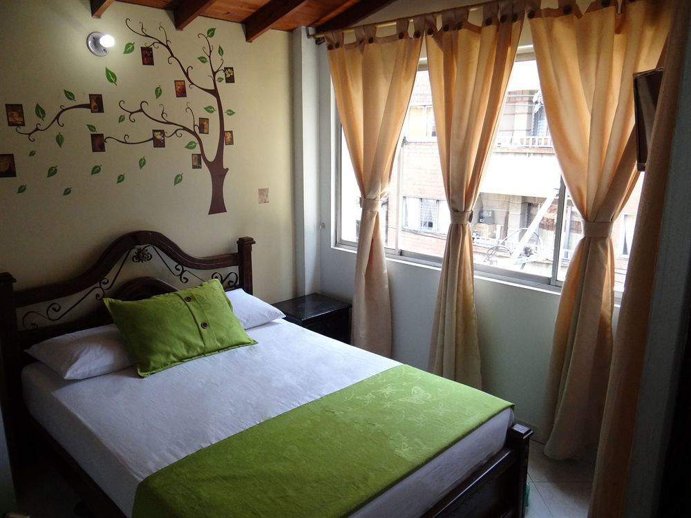 Hotel El Deportista Medellín Dış mekan fotoğraf